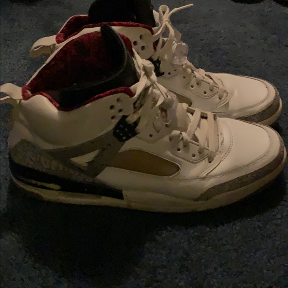 Jordan Spizike White cement size 11.5